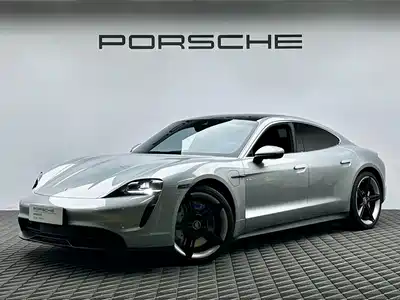 Porsche Taycan 2021