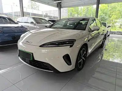 BYD Seal 07 DM-i 2026
