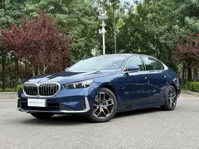 BMW i5 2024