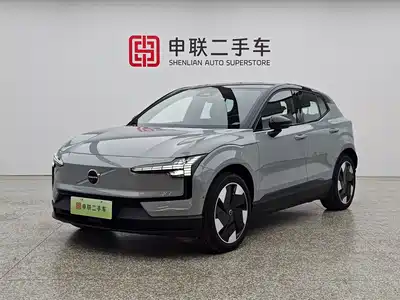 Volvo EX30 2024