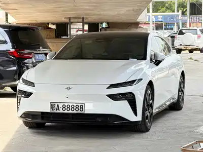 Dongfeng Yipai eπ007 2024