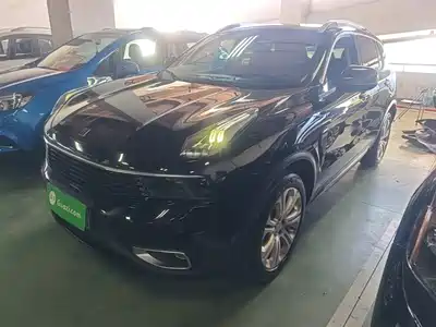 Lynk & Co 01 2018