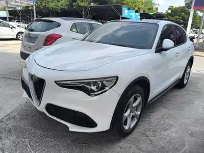 Alfa Romeo Stelvio 2019