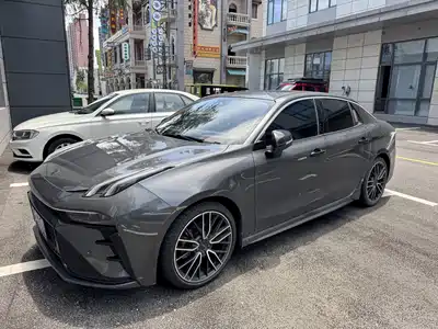 Lynk & Co 03 2023