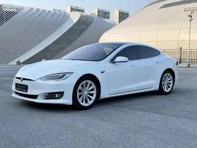Tesla Model S 2018