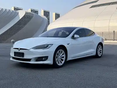 Tesla Model S 2019
