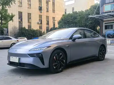 Dongfeng Yipai eπ007 2024