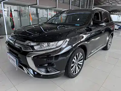 Mitsubishi Outlander 2022
