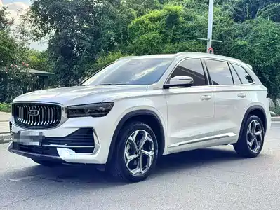 Geely Xingyue L 2024