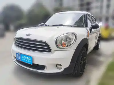 MINI COUNTRYMAN 2012