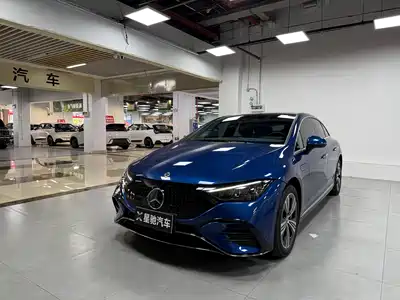 Mercedes-Benz EQE 2025