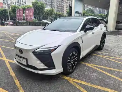 Lexus RZ 2023