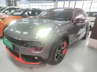 Lynk & Co 02 2020
