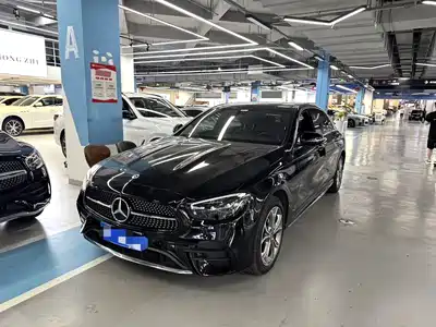 Mercedes-Benz E-Class 2023