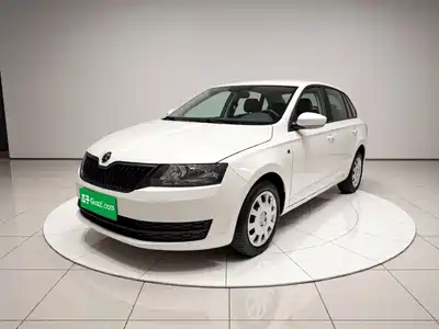 Škoda Rapid Spaceback 2017