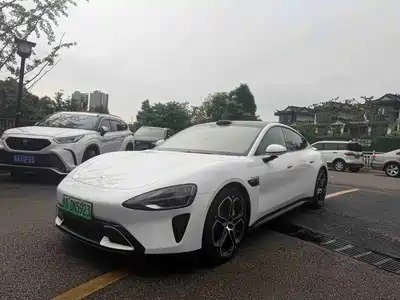 Xiaomi Auto SU7 2024