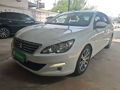 Peugeot 408 2015