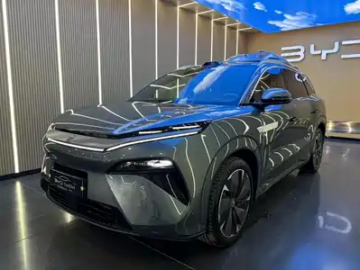BYD Tang L 2025