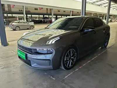 Lynk & Co 03 2022