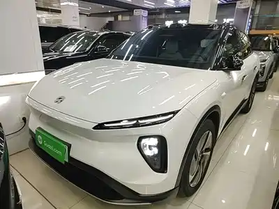 NIO ES6 2025
