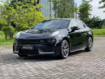 Lynk & Co 03 2021