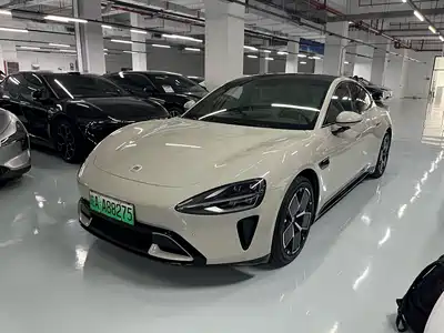 Xiaomi Auto SU7 2024