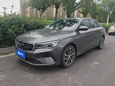 Geely Emgrand 2023