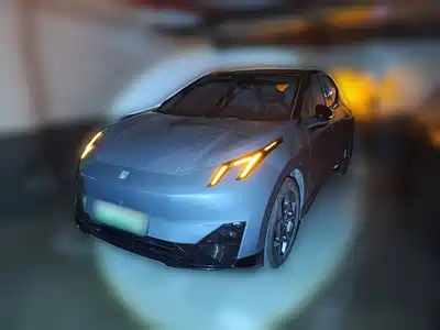 Lynk & Co Z20 2025