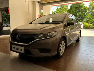 Honda Greiz 2017