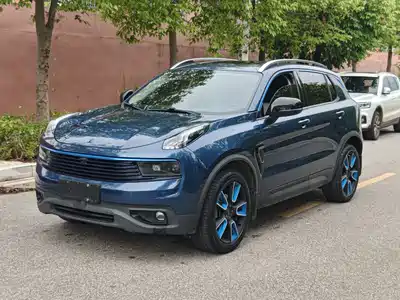 Lynk & Co 01 2019