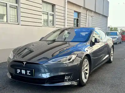 Tesla Model S 2017