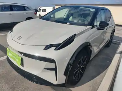 ZEEKR X 2024