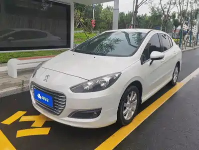 Peugeot 308 2016