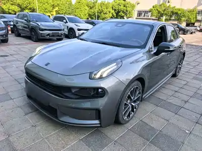 Lynk & Co 03 2022