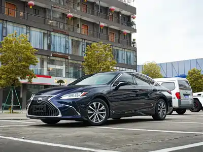 Lexus ES 2018