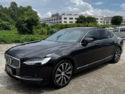 Volvo S90 2024