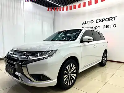 Mitsubishi Outlander 2022