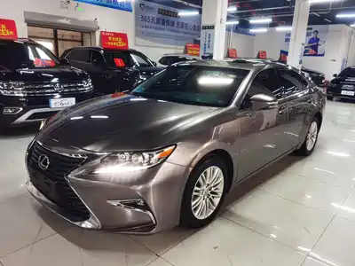 Lexus ES 2018