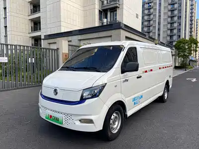 Dongfeng Yufeng EM27 2024