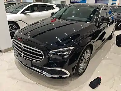 Mercedes-Benz E-Class 2023