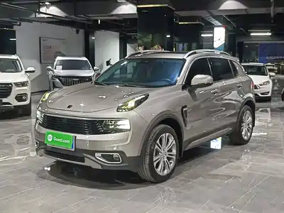 Lynk & Co 01 2020