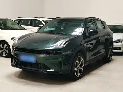 Lynk & Co 06 2022