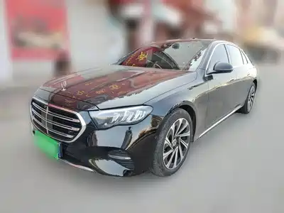 Mercedes-Benz E-Class 2024