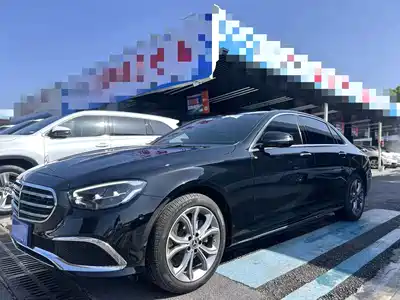 Mercedes-Benz E-Class 2021
