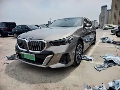 BMW i5 2024
