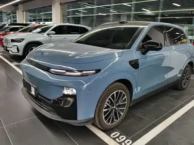 Leapmotor B10 2025