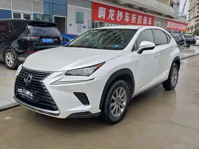 Lexus NX 2018