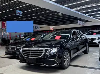 Mercedes-Benz E-Class 2017