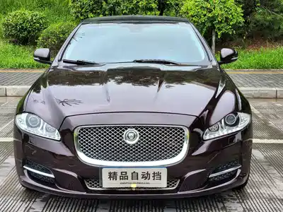 Jaguar XJ 2015