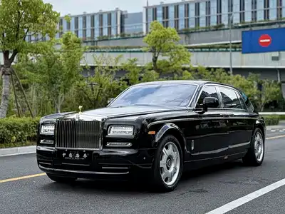 Rolls-Royce Phantom 2015